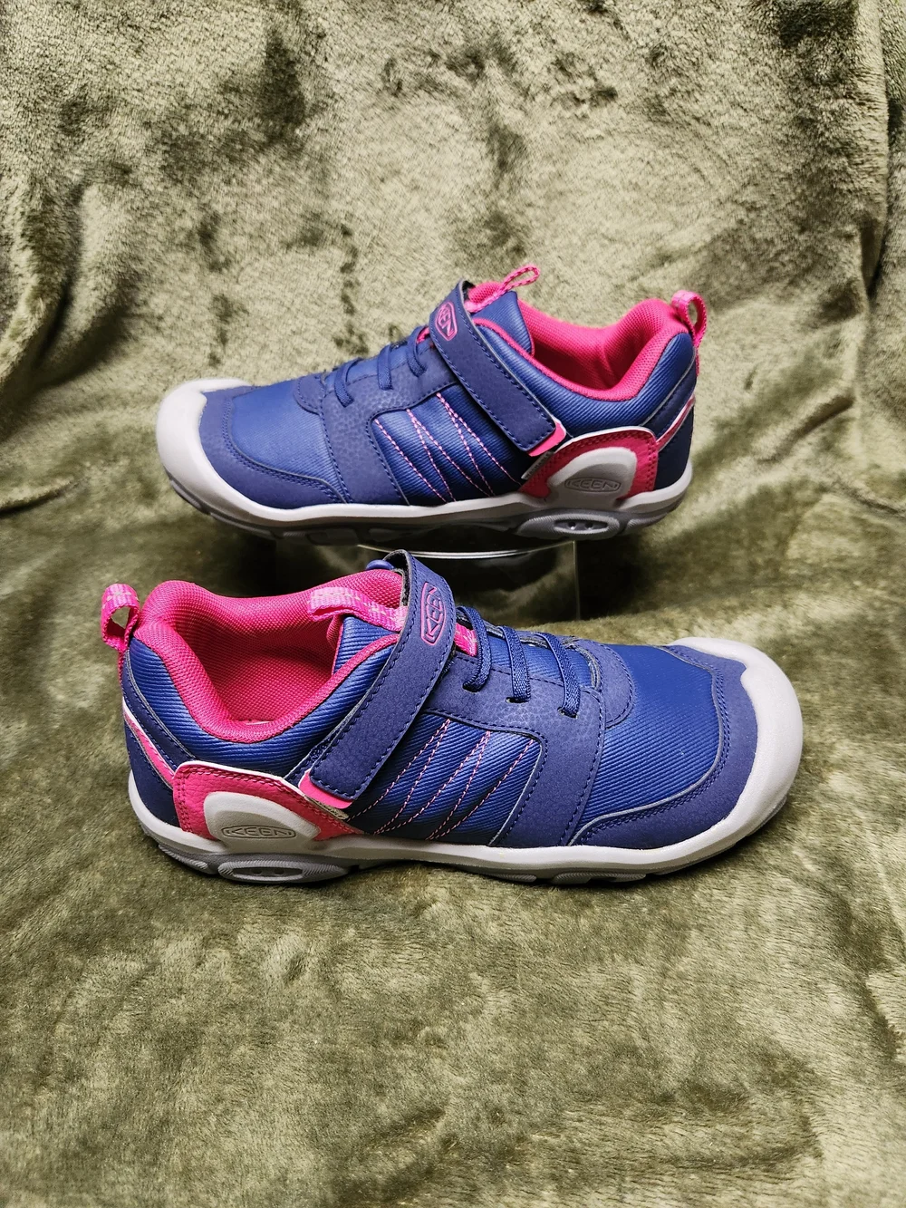 Keen Kids Blue and Pink Hook-and-Loop Sneakers